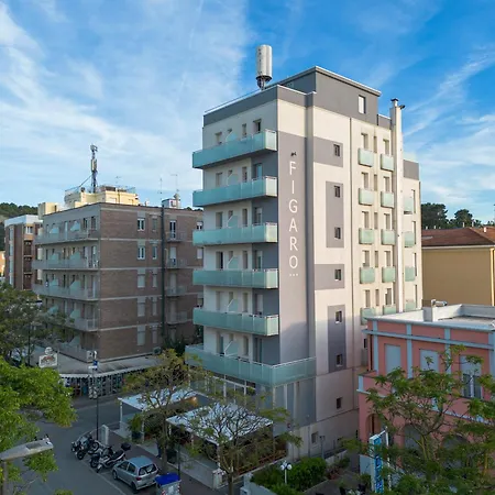 Amadei Hotel Figaro&Apartments-2