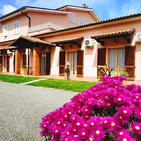 Villa Etruria Guest House-2