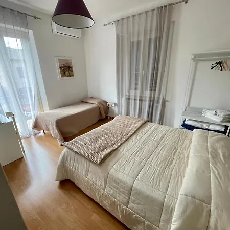 B&B Iris-3