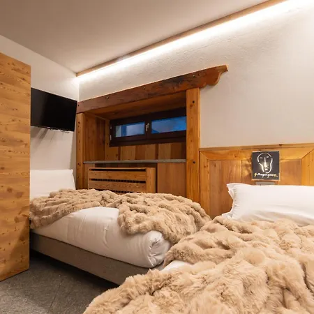Maisons Grandes Murailles-Luxury Apartments-2
