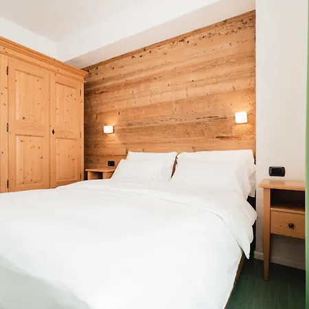 Hotel Oasi-3