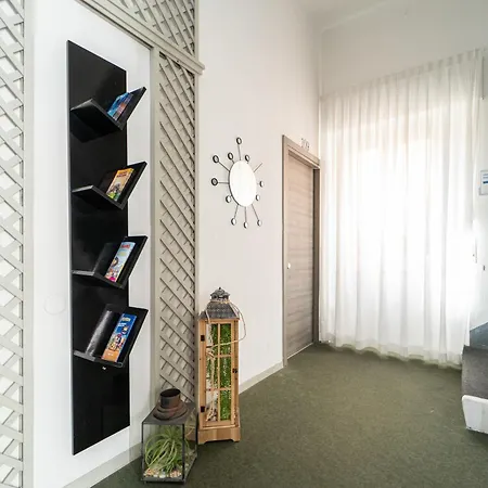 Amadei Hotel Blumen-3