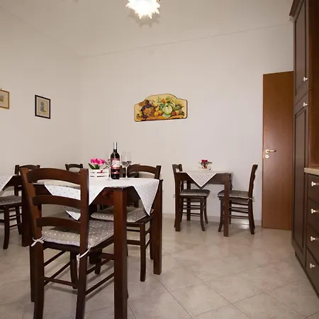 Noto Bedda Bed&Breakfast-3