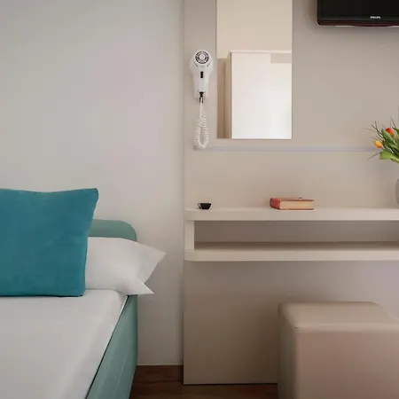 Hotel Caravel B&B-2