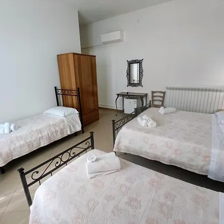 Residenza Pitigliano Gens Petilia - Nuova gestione-2