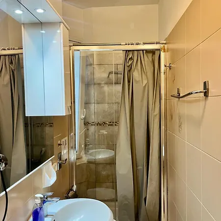Milano Guest House-3