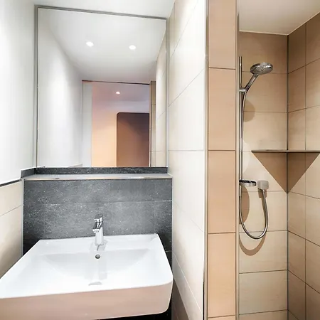 B&B Hotel Augsburg-West-3