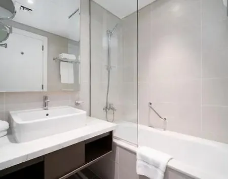 Damac Maison Prive Deluxe Studio With Water Canal View-2