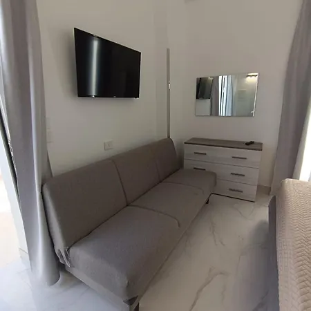 Hotel Paradise-3