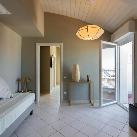 Rock Crystal Boutique Hotel-3