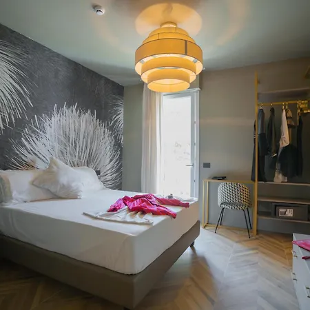 Rock Crystal Boutique Hotel-2