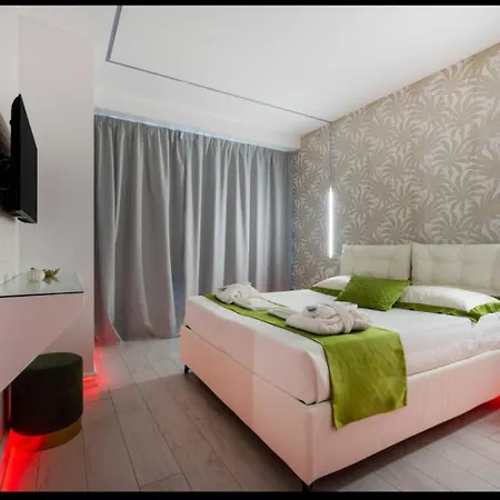 Suite La PerlaNera- TorreCanne-2