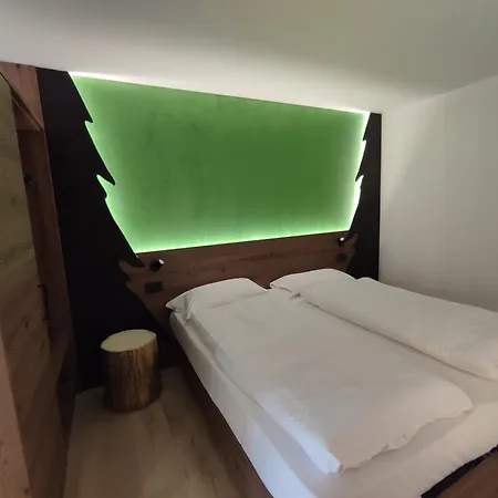 Aria Alpina Guest House Affittacamere-3