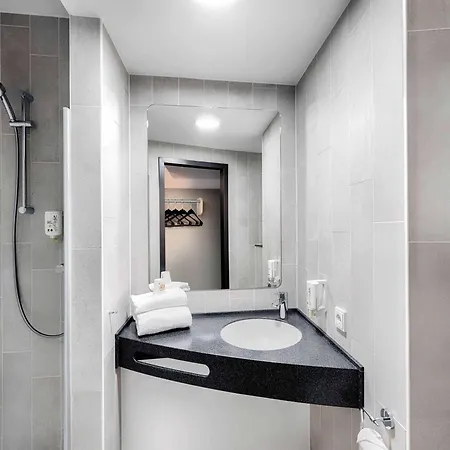 B&B Hotel Muenchen-Schwabing-3