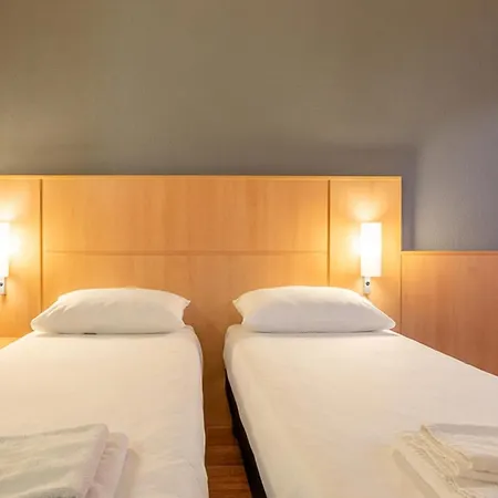 Hotel Ibis Milano Ca' Granda-3