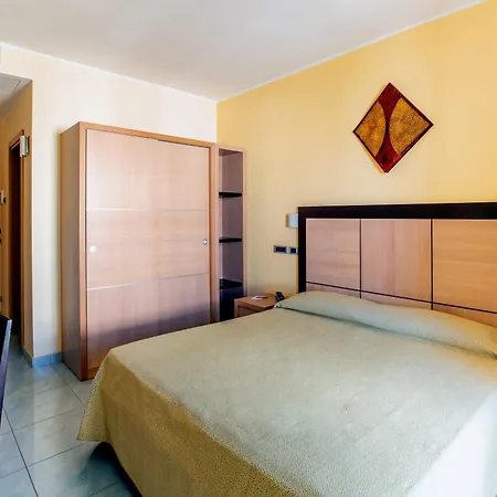 Marc Hotel-2