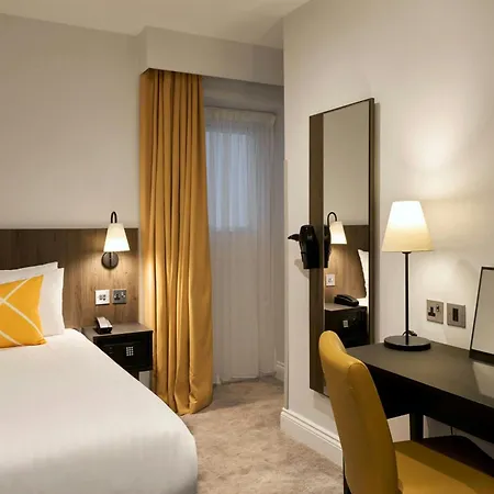 Four Points Flex By Sheraton London Kensington Olympia-3
