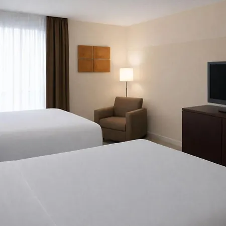 Crowne Plaza - Chicago West Loop By Ihg-3