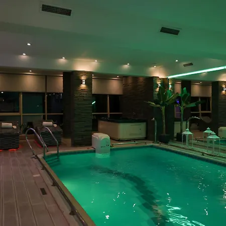 Grand Hotel & Spa Tirana-3