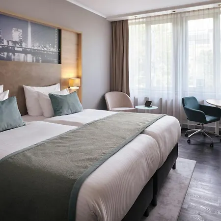 Leonardo Royal Hotel Duesseldorf Koenigsallee-2