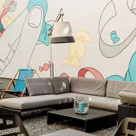 Motel One Koeln-Mediapark-2