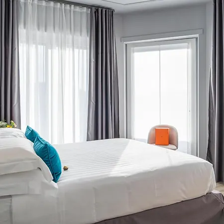 Nouvelle Maison Rome Luxury Palace-2