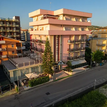 Hotel Joli-2