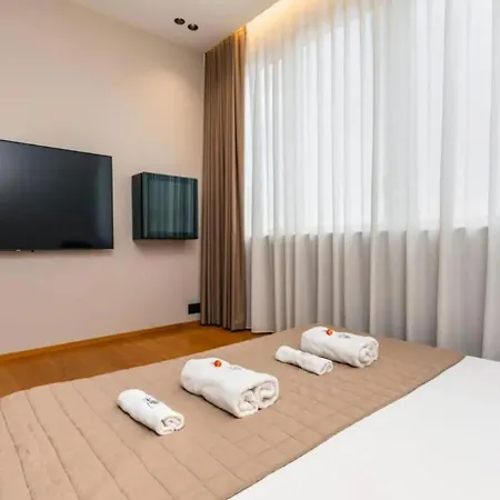 Zoe Luxury Suites-2