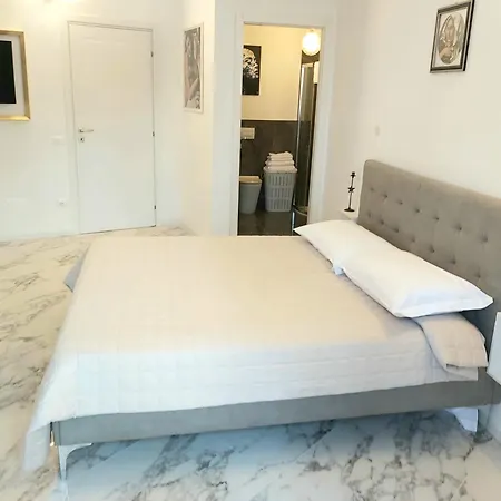 Apartments Marini-3