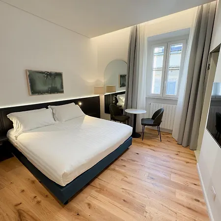 Eternal Suites Rome-3