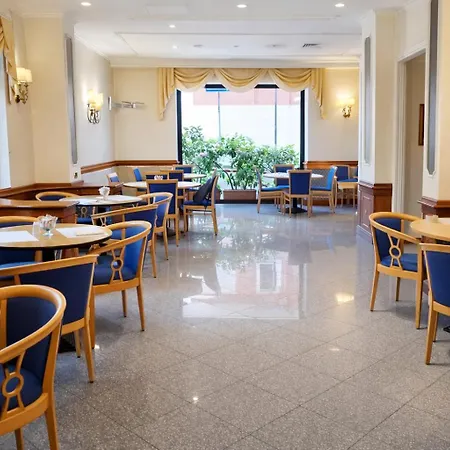 Phi Hotel Ambra-3