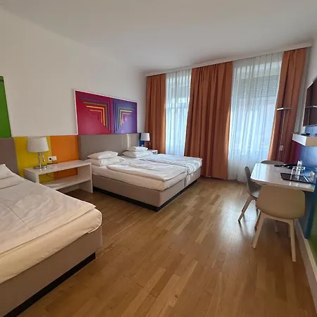 Hotel Caroline-3