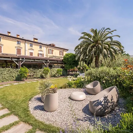 Residence Villa degli Aranci-2