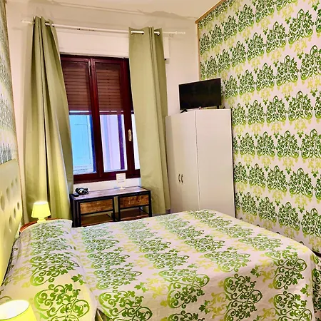 Venice Rainbow Apartment San Marco-3