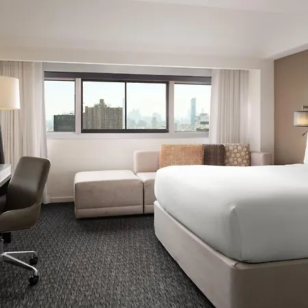 Millennium Hilton New York One Un Plaza-3