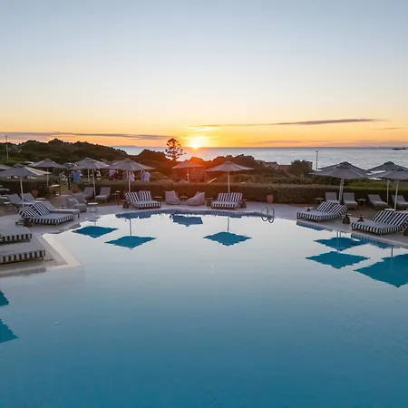 Mangia'S Santa Teresa Sardinia, Curio Collection By Hilton-3