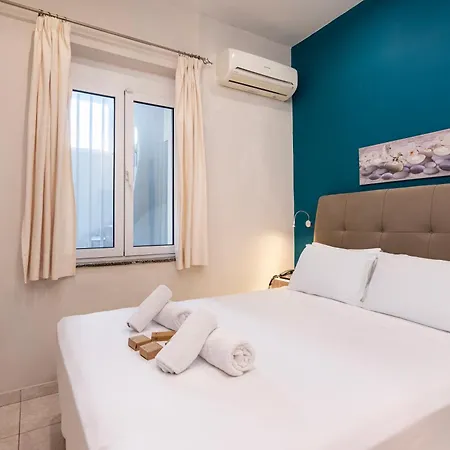 Sonia Hotel & Suites - Adults Only-2
