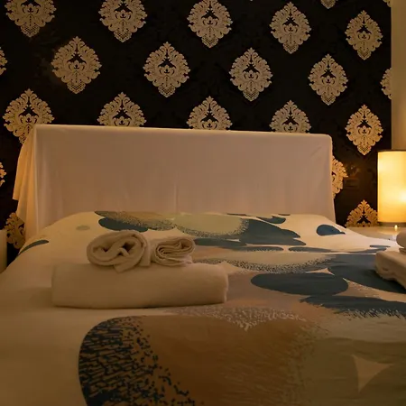 ROMAnce Cosimato Trastevere B&B-3
