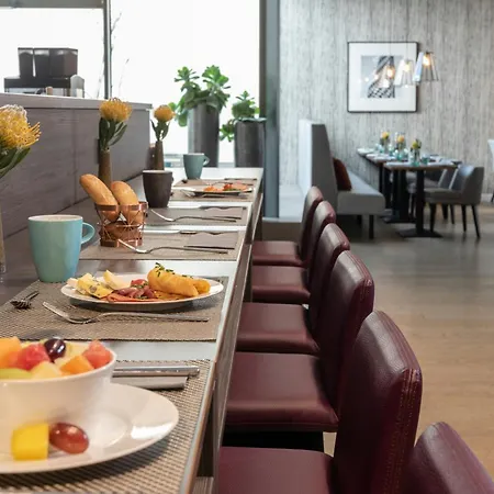 Leonardo Hotel Munich City East-3