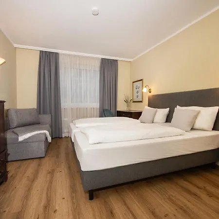 Hotel Altmuenchen By Blattl-2