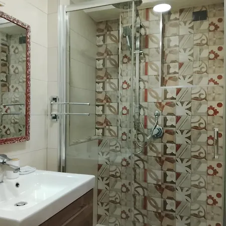 Domus Michaeli B&B Pompei perfetto per famiglie e gruppi Camere confortevoli vicino agli Scavi e al centro-2