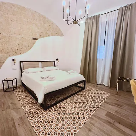 Santa Teresa Luxury Rooms-3