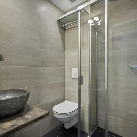 Quentin Museum Square Hotel-2