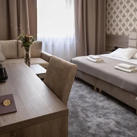 Hotel Maksymilian-3