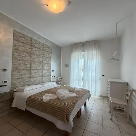 Hotel Villa Cesare B&B-2