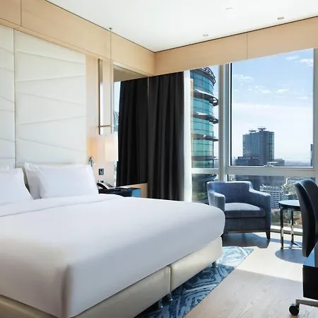 Wyndham Grand Istanbul Levent Hotel & Conference Center-3