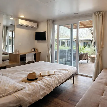 Boutique Mobile Homes Ulikarovinj (Adults Only)-2