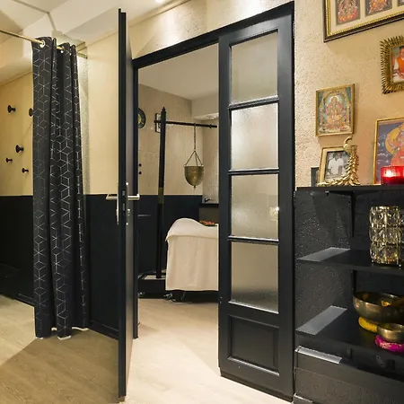 Neho Suites Cannes Croisette-3