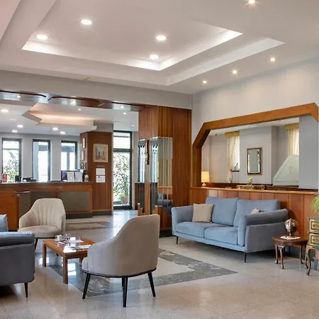 American Hotel-3