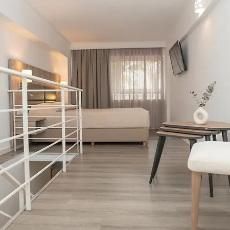 Kosta Palace-3